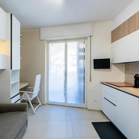By Interhome